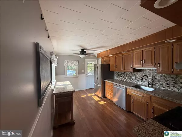 Hellertown, PA 18055,129 PENN ST