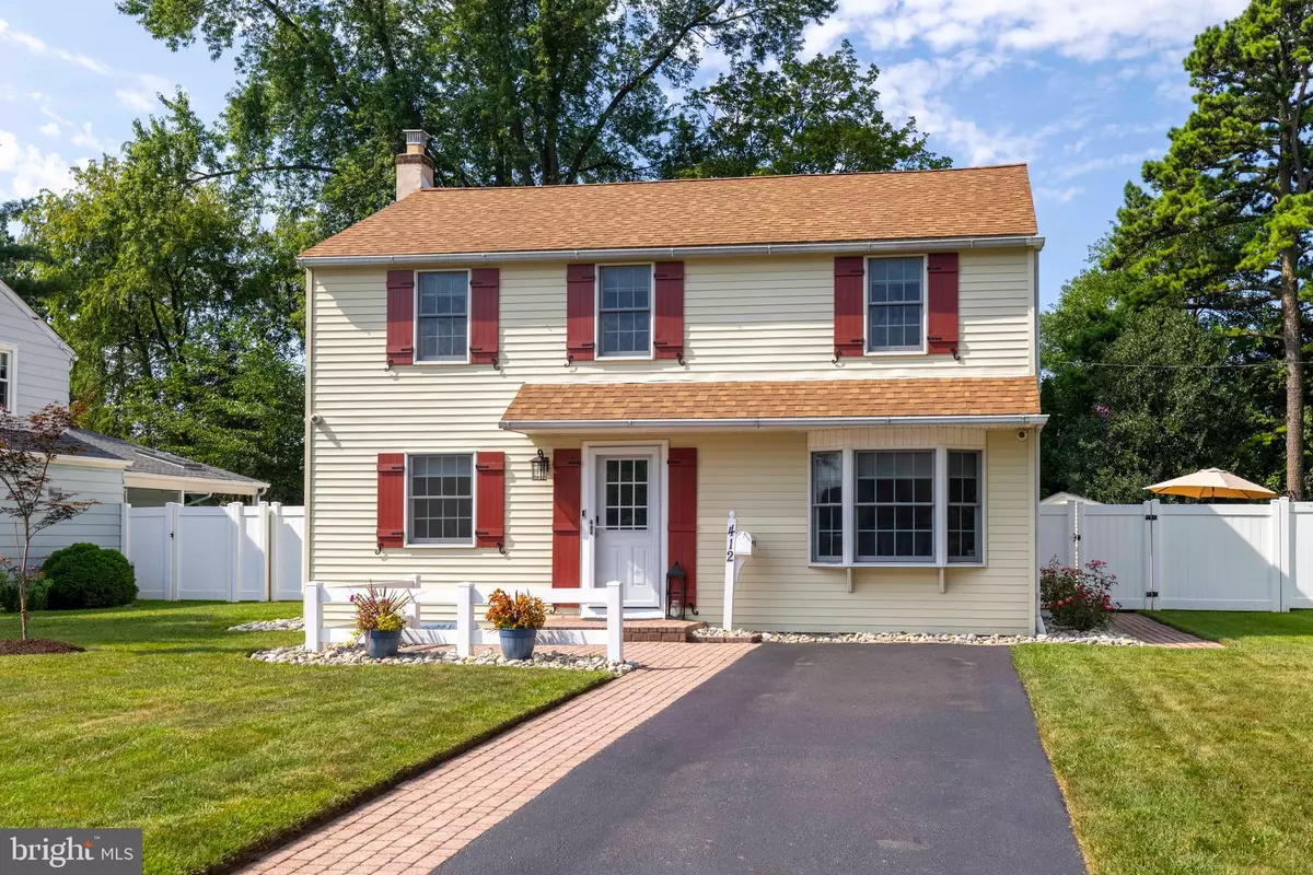 Hatboro, PA 19040,412 CORINTHIAN AVE