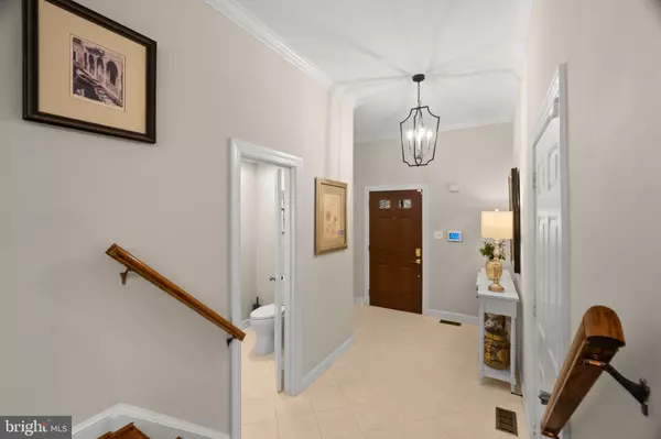 Alexandria, VA 22304,5195 COTTINGHAM PL