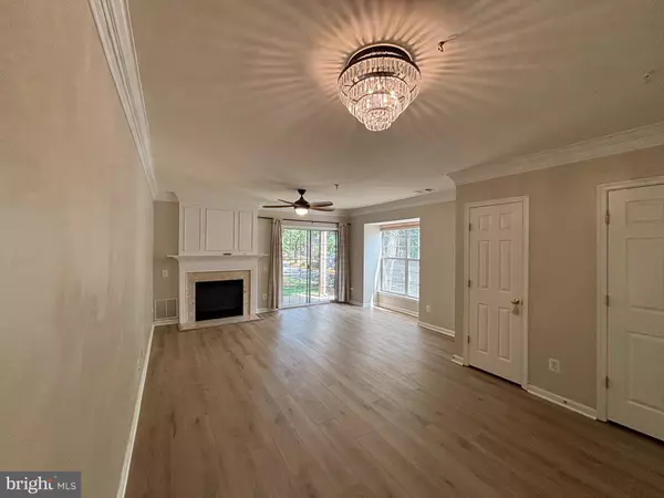 7020 FALLS REACH DR #7020, Falls Church, VA 22043