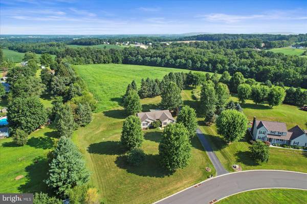 Hanover, PA 17331,1030 FOX RUN TER