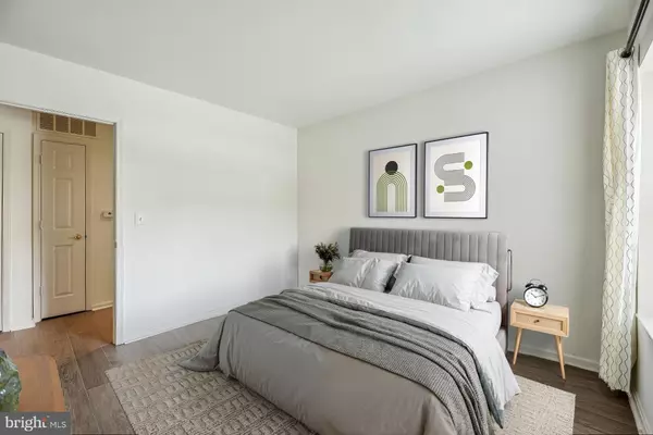 Lutherville Timonium, MD 21093,405 PLUMBRIDGE CT #204