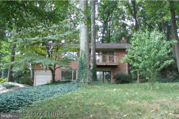 11221 S SHORE RD, Reston, VA 20190