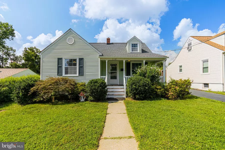 114 FORREST AVE, Fredericksburg, VA 22401