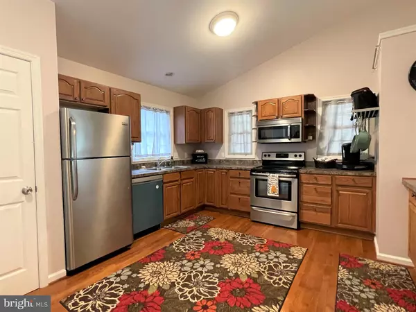 Colonial Beach, VA 22443,312 7TH ST