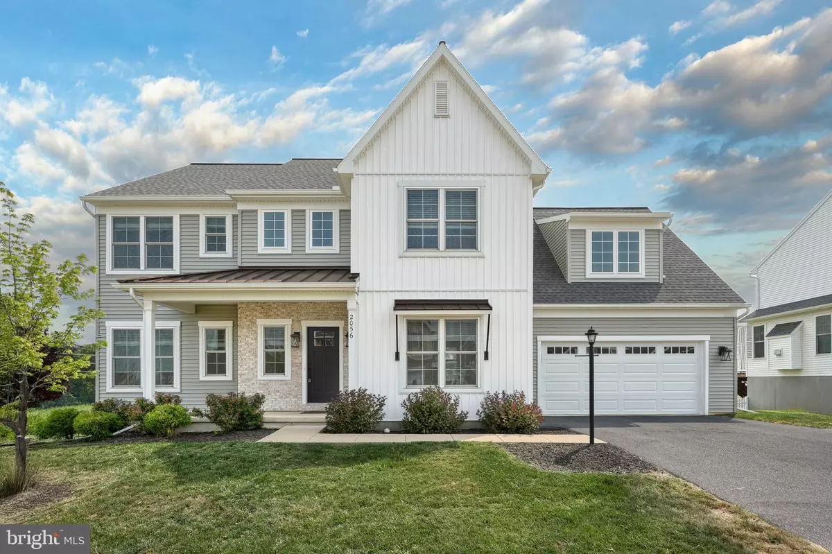 Mechanicsburg, PA 17055,2056 N AUTUMN CHASE DR
