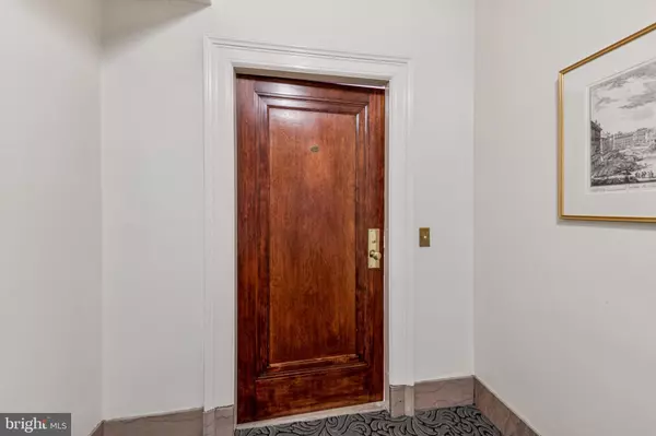 Washington, DC 20036,1026 16TH ST NW #801