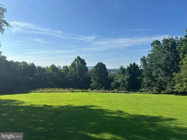 Rapidan, VA 22733,26086 FINCHER DR