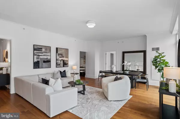 Philadelphia, PA 19103,130 S 18TH ST #2502