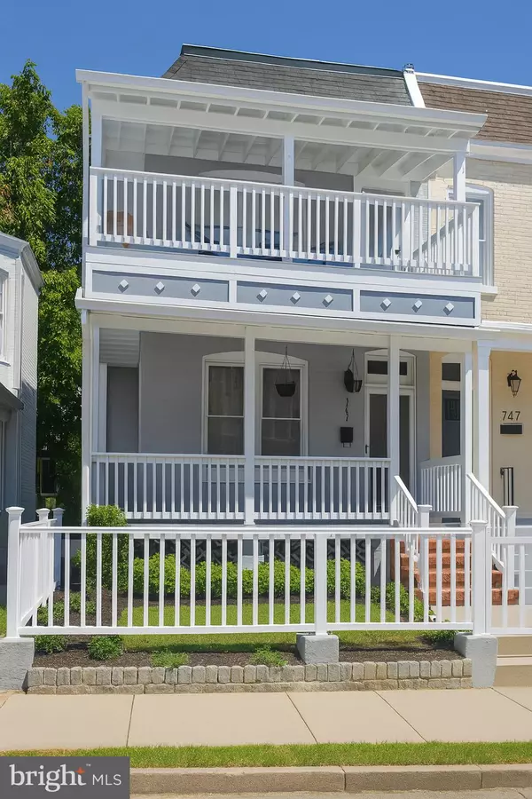 Washington, DC 20001,749 GRESHAM PL NW