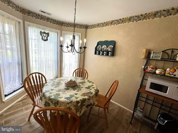Marlton, NJ 08053,115 CROWN PRINCE DR