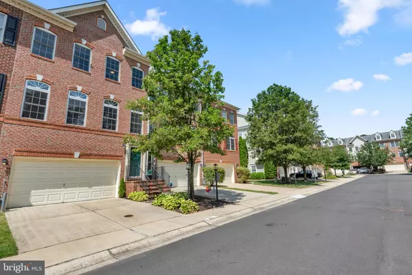 Gambrills, MD 21054,2447 OGDEN SQ