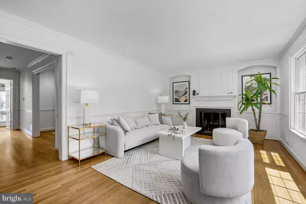 Washington, DC 20016,5114 KLINGLE ST NW