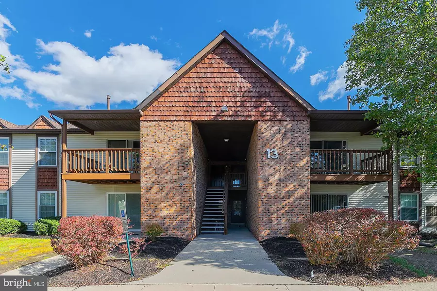 137 ALPHA CT, Turnersville, NJ 08012