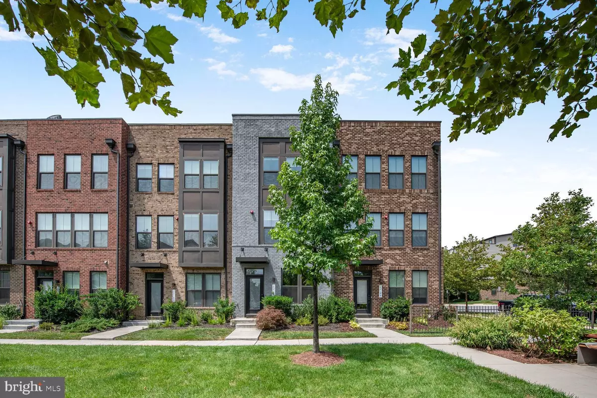 Ashburn, VA 20148,22186 MCCORMICK TER