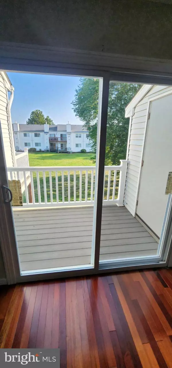 Lumberton, NJ 08048,409 DOVE CT