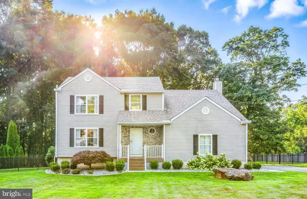 3823 FOULK RD, Garnet Valley, PA 19060