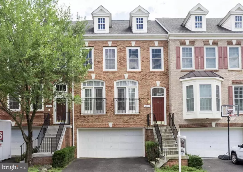 4597 BARRINGER PL, Fairfax, VA 22030