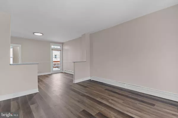 Philadelphia, PA 19135,7122 GILLESPIE ST