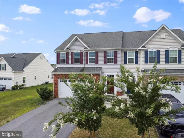 Hagerstown, MD 21740,18211 BROWNSTONE PL