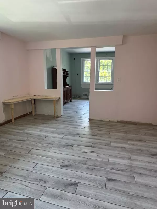 Enola, PA 17025,122 CREEKSIDE DR