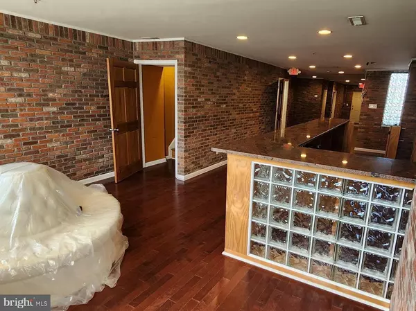 4230 GERMANTOWN AVE #1, Philadelphia, PA 19140