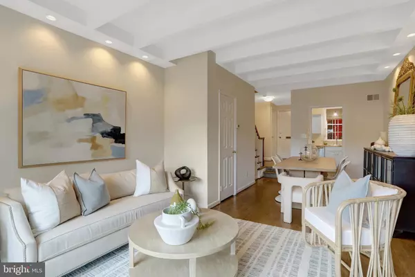 Alexandria, VA 22314,541 S SAINT ASAPH ST