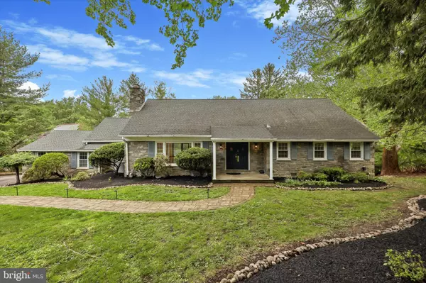 Gladwyne, PA 19035,527 CONSHOHOCKEN STATE RD