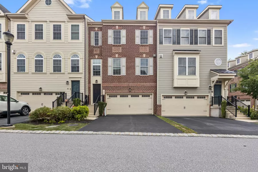 84 PARKVIEW CIR, Wayne, PA 19087