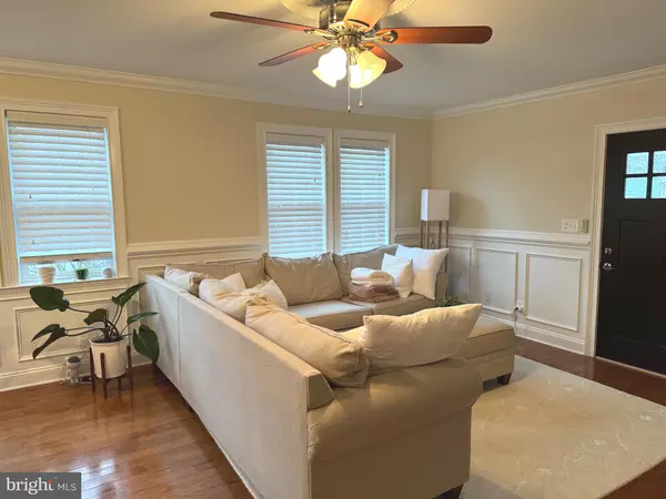Haddonfield, NJ 08033,600 GROVE ST #4
