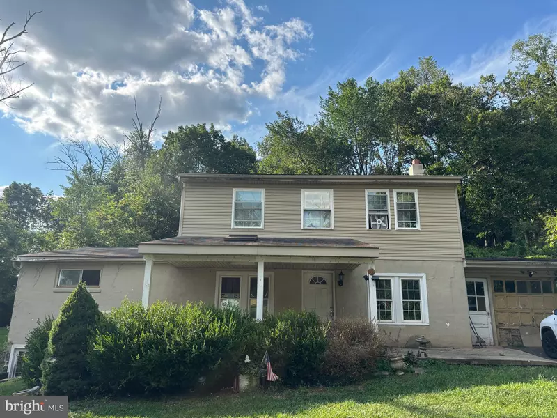 245 PINETOWN RD, Norristown, PA 19403