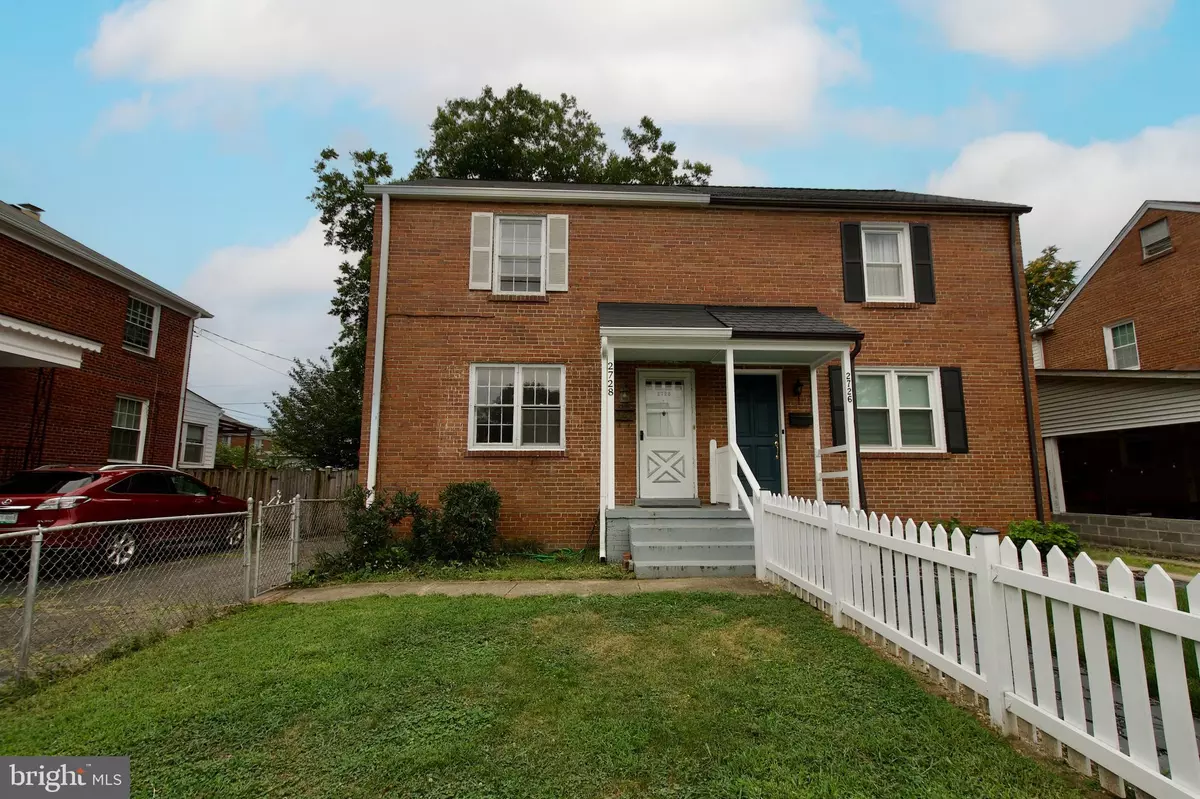 Arlington, VA 22206,2728 S UHLE ST