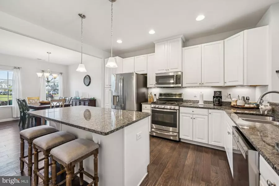 58 HEALS FARM RD #1, Burlington, NJ 08016