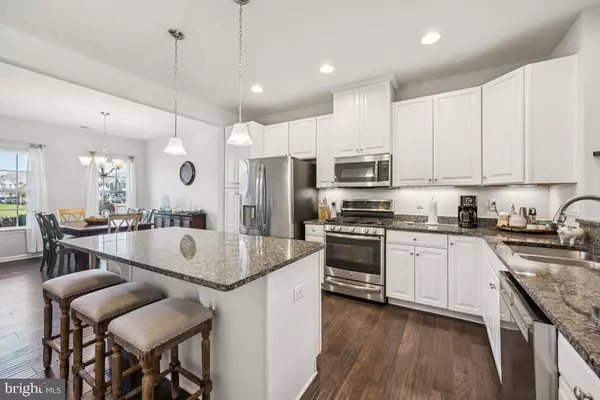 58 HEALS FARM RD #1, Burlington, NJ 08016