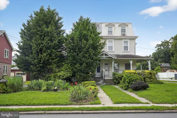 60 S CLIFTON AVE, Aldan, PA 19018