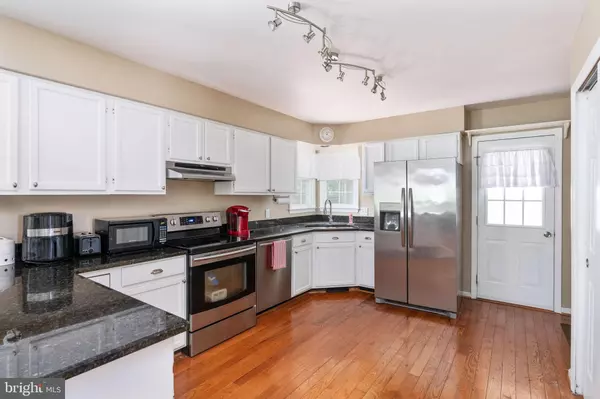 Fredericksburg, VA 22406,6 AMBER CT