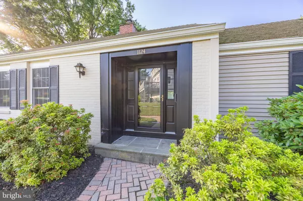 West Chester, PA 19382,1124 QUEENS WAY