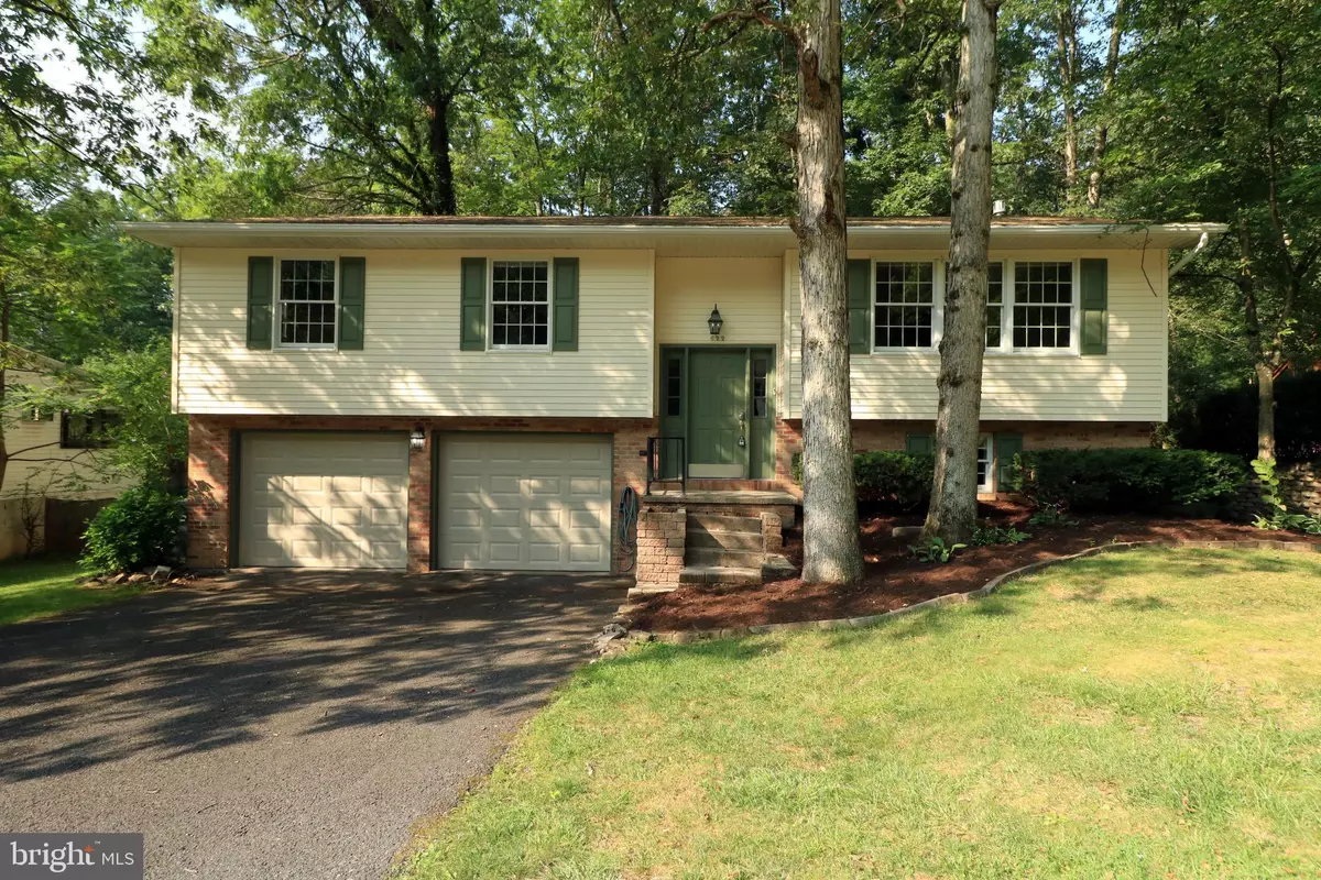 State College, PA 16803,622 OLD FARM LN