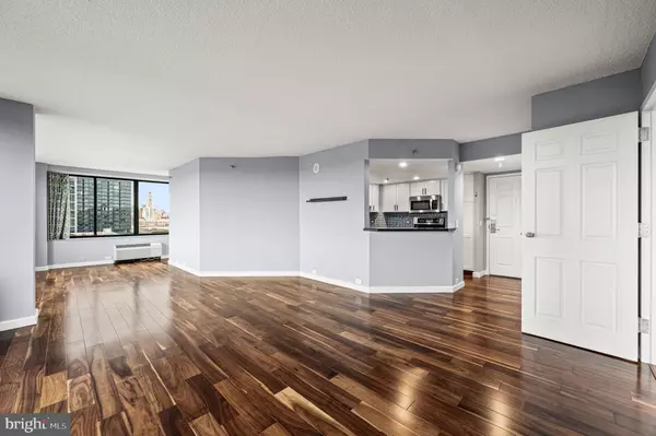 Philadelphia, PA 19130,2001 HAMILTON ST #809