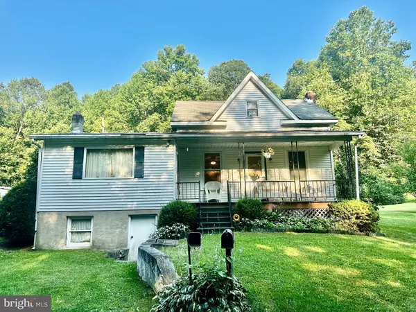 836 CREEK RD, Dornsife, PA 17823