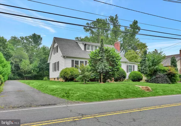 Kingston, NJ 08528,57 LAUREL AVE