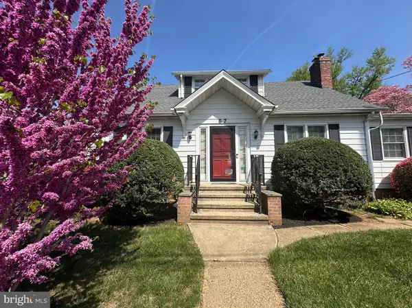 57 LAUREL AVE, Kingston, NJ 08528