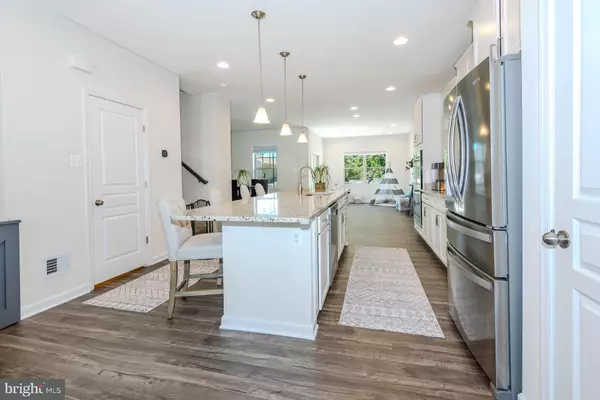 Glen Burnie, MD 21060,7545 HOLLY RIDGE DR