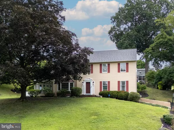 Newtown Square, PA 19073,25 CLEARBROOK RD