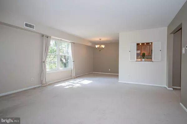 Wayne, PA 19087,103 DRUMMERS LN