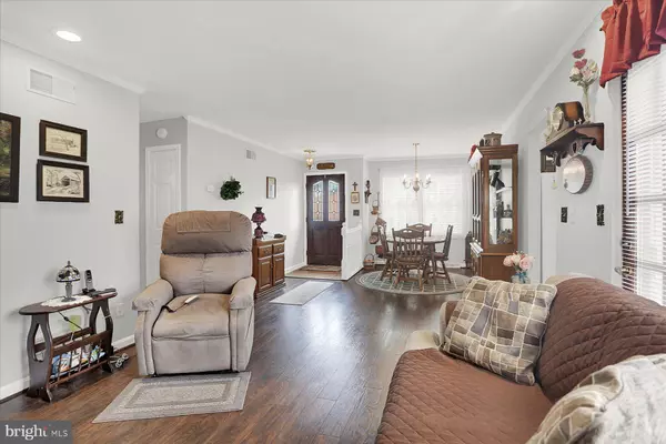 Carlisle, PA 17013,40 STRAYER DR