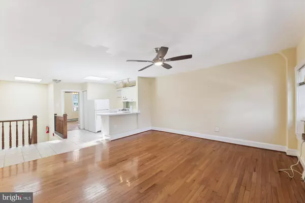 Washington, DC 20003,313 C ST SE