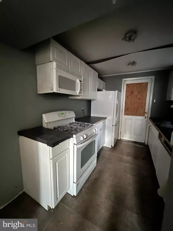 Philadelphia, PA 19134,2765 HELEN ST