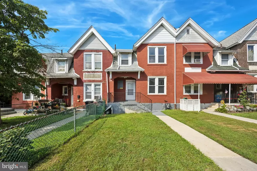 33 MAPLE ST, Marcus Hook, PA 19061
