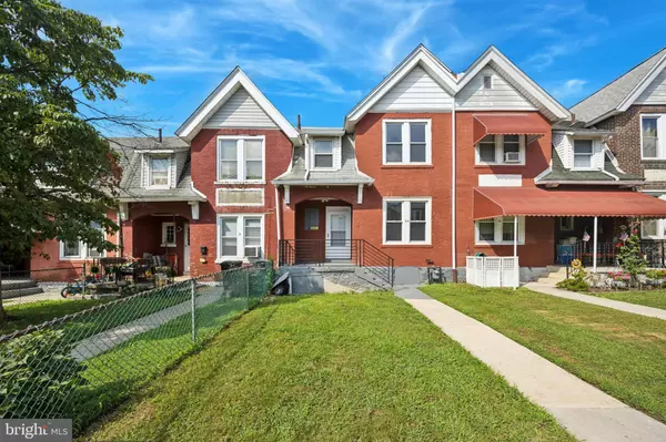 Marcus Hook, PA 19061,33 MAPLE ST